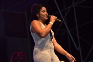 Bista fotografico prome anochi prefinal Caiso y Soca 2017