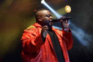 Bista fotografico anochi # 2 prefinal Caiso y Soca Monarch Festival 2017