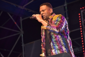 Bista fotografico anochi # 2 prefinal Caiso y Soca Monarch Festival 2017