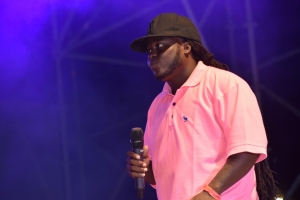 Bista fotografico anochi # 2 prefinal Caiso y Soca Monarch Festival 2017
