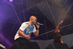 Bista fotografico anochi # 2 prefinal Caiso y Soca Monarch Festival 2017
