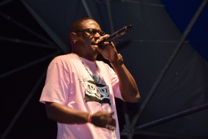 Bista fotografico anochi # 2 prefinal Caiso y Soca Monarch Festival 2017