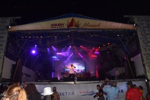 Bista fotografico anochi # 2 prefinal Caiso y Soca Monarch Festival 2017