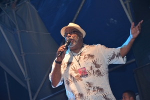 Bista fotografico anochi # 2 prefinal Caiso y Soca Monarch Festival 2017
