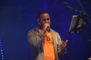 Bista fotografico anochi # 2 prefinal Caiso y Soca Monarch Festival 2017
