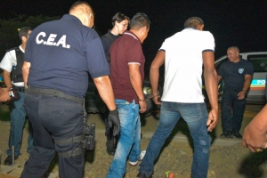 Polis a gara 7 ilegal na Palmita Rumshop