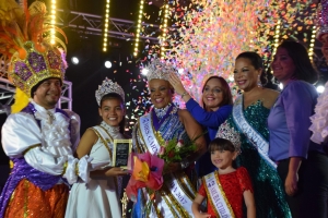 Sabina Rey (Reina Carnaval) y Julie Tromp (Sra Carnaval) 2017