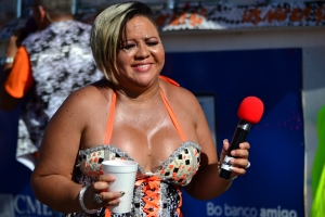 Bista fotografico y drone video di parada grandi y resultado di Carnaval
