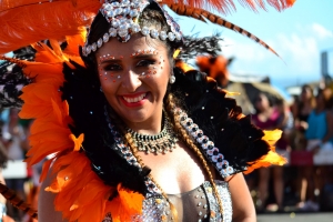 Bista fotografico y drone video di parada grandi y resultado di Carnaval
