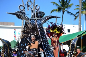 Bista fotografico y drone video di parada grandi y resultado di Carnaval