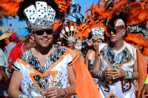 Bista fotografico y drone video di parada grandi y resultado di Carnaval