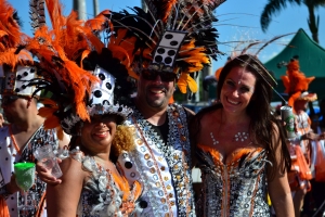 Bista fotografico y drone video di parada grandi y resultado di Carnaval