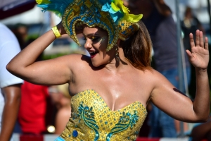Bista fotografico y drone video di parada grandi y resultado di Carnaval