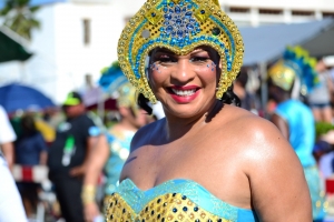 Bista fotografico y drone video di parada grandi y resultado di Carnaval