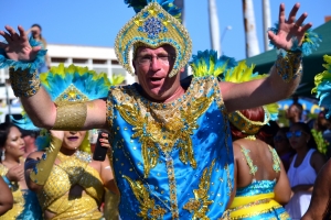 Bista fotografico y drone video di parada grandi y resultado di Carnaval