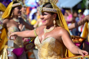 Bista fotografico y drone video di parada grandi y resultado di Carnaval