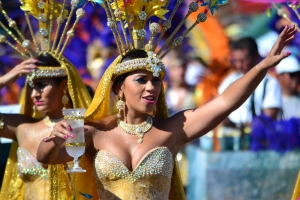 Bista fotografico y drone video di parada grandi y resultado di Carnaval
