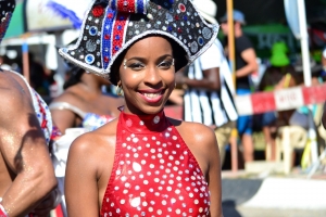 Bista fotografico y drone video di parada grandi y resultado di Carnaval