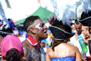 Bista fotografico y drone video di parada grandi y resultado di Carnaval