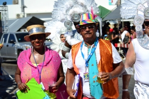 Bista fotografico y drone video di parada grandi y resultado di Carnaval