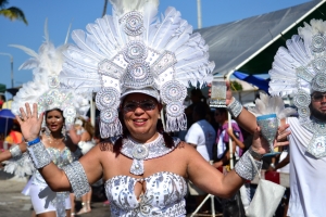 Bista fotografico y drone video di parada grandi y resultado di Carnaval
