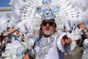 Bista fotografico y drone video di parada grandi y resultado di Carnaval