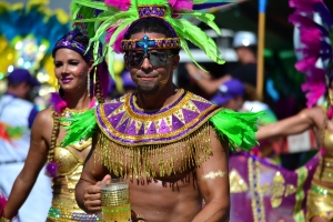 Bista fotografico y drone video di parada grandi y resultado di Carnaval