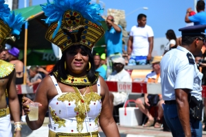 Bista fotografico y drone video di parada grandi y resultado di Carnaval