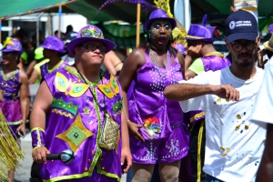 Bista fotografico y drone video di parada grandi y resultado di Carnaval