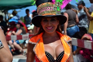 Bista fotografico y drone video di parada grandi y resultado di Carnaval