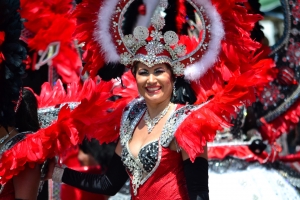Bista fotografico y drone video di parada grandi y resultado di Carnaval