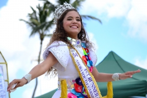Bista fotografico y drone video di parada grandi y resultado di Carnaval