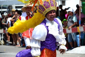 Bista fotografico y drone video di parada grandi y resultado di Carnaval
