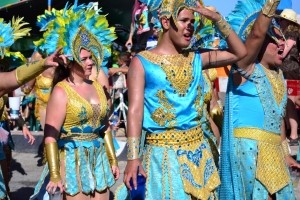 Bista fotografico y drone video di parada grandi y resultado di Carnaval
