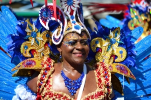 Bista fotografico y drone video di parada grandi y resultado di Carnaval
