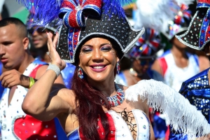 Bista fotografico y drone video di parada grandi y resultado di Carnaval