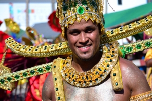 Bista fotografico y drone video di parada grandi y resultado di Carnaval
