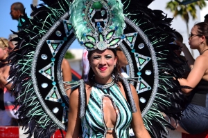 Bista fotografico y drone video di parada grandi y resultado di Carnaval