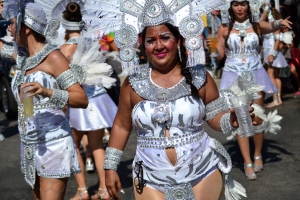 Bista fotografico y drone video di parada grandi y resultado di Carnaval