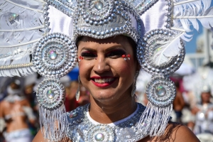 Bista fotografico y drone video di parada grandi y resultado di Carnaval