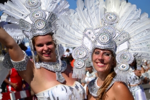 Bista fotografico y drone video di parada grandi y resultado di Carnaval