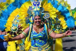 Bista fotografico y drone video di parada grandi y resultado di Carnaval