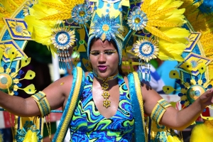 Bista fotografico y drone video di parada grandi y resultado di Carnaval