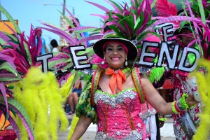 Bista fotografico y drone video di parada grandi y resultado di Carnaval
