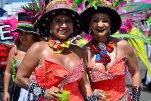 Bista fotografico y drone video di parada grandi y resultado di Carnaval