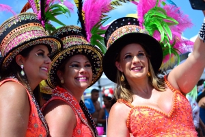 Bista fotografico y drone video di parada grandi y resultado di Carnaval