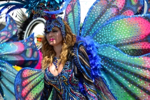 Bista fotografico y drone video di parada grandi y resultado di Carnaval