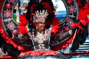 Bista fotografico y drone video di parada grandi y resultado di Carnaval
