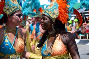 Bista fotografico y drone video di parada grandi y resultado di Carnaval