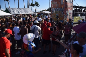 Bista fotografico y drone video di parada grandi y resultado di Carnaval